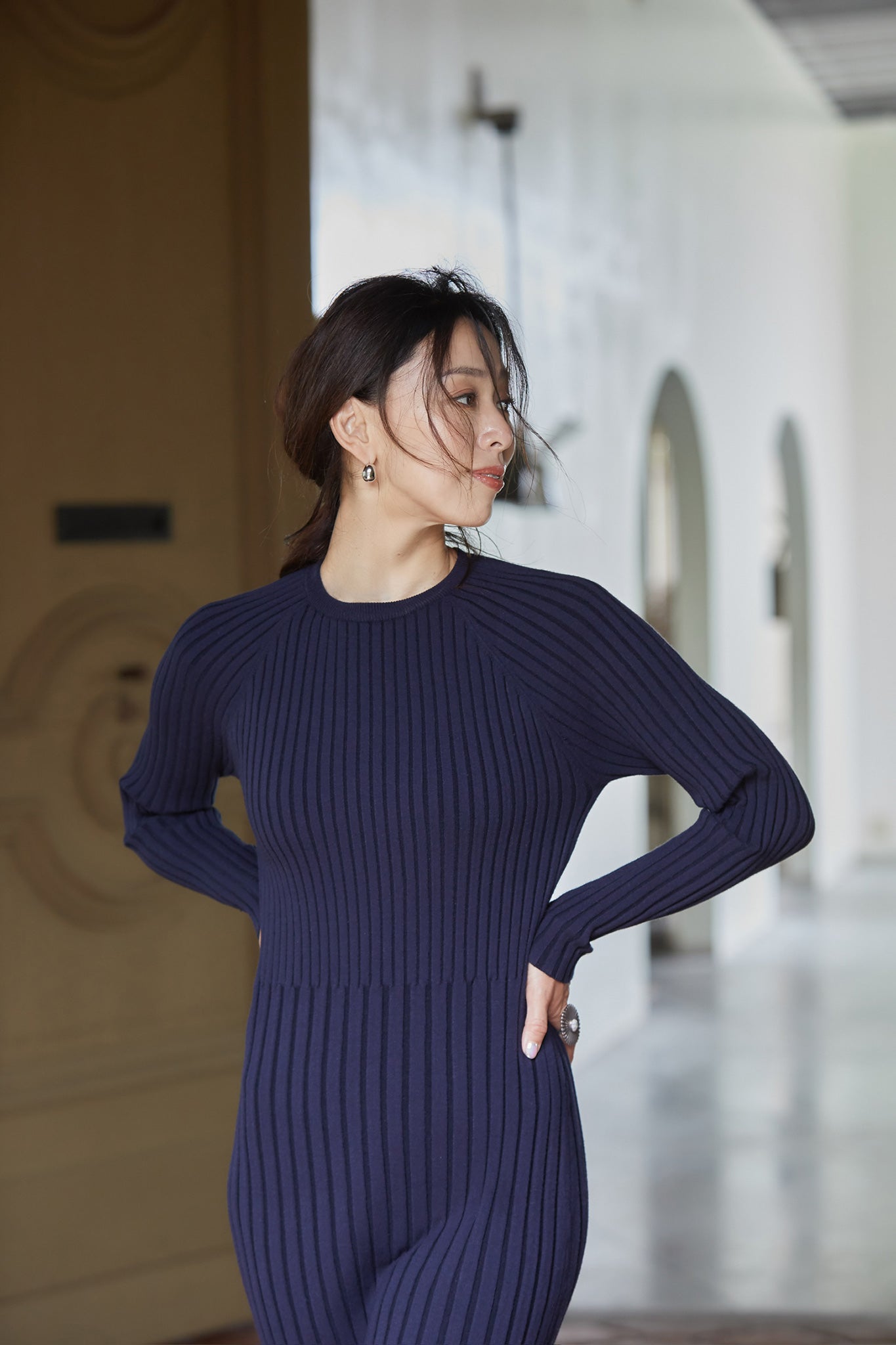 【12/6以降順次お届け】RIBBED KNIT DRESS