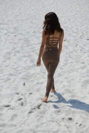 SCULPT SQUARE TOP