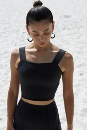SCULPT SQUARE TOP