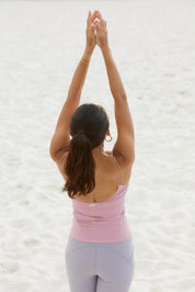 ESSENTIAL YOGA TOP