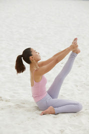 ESSENTIAL YOGA TOP