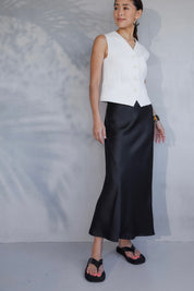 EFFORTLESS SATIN SKIRT