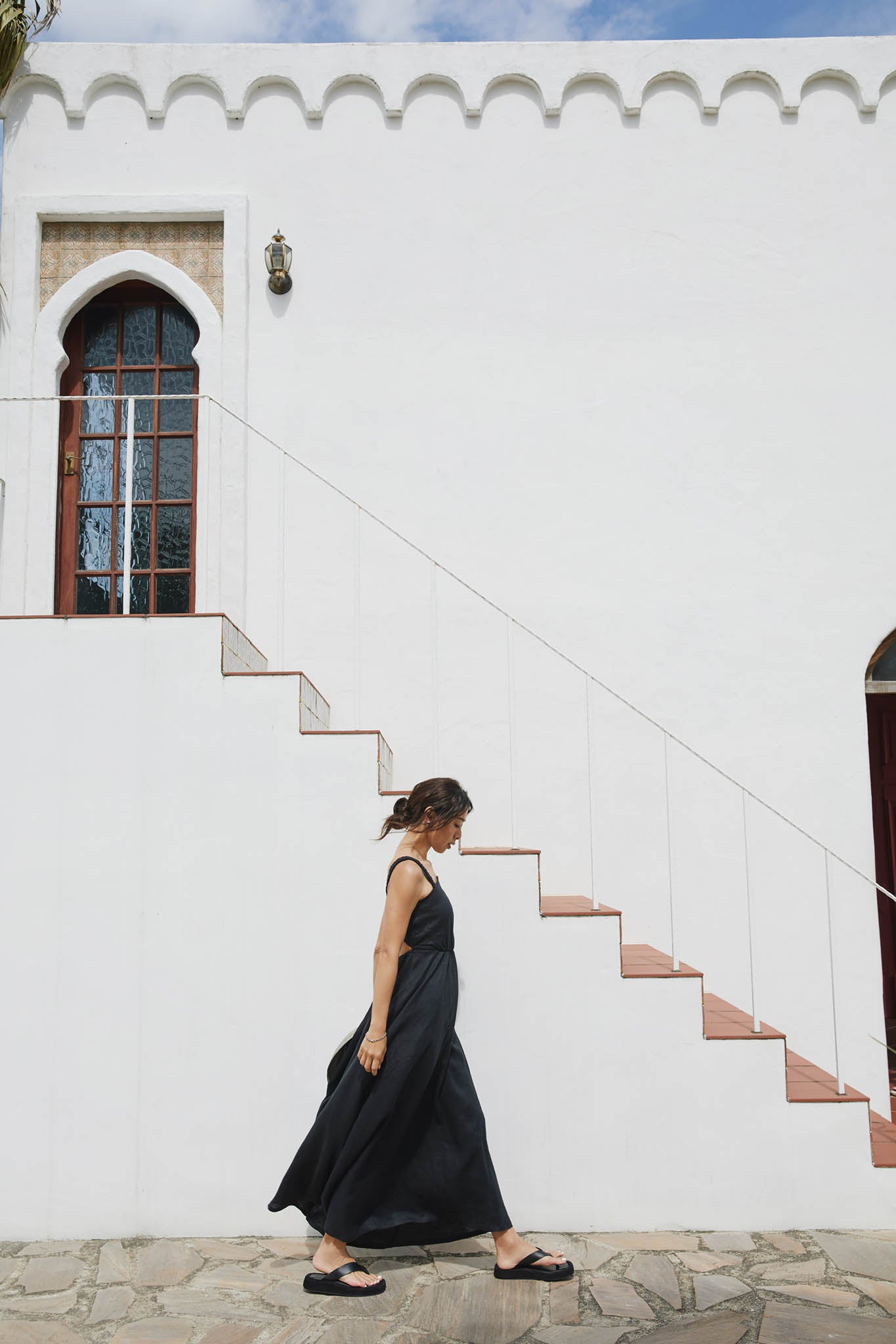 BARE BACK LINEN DRESS