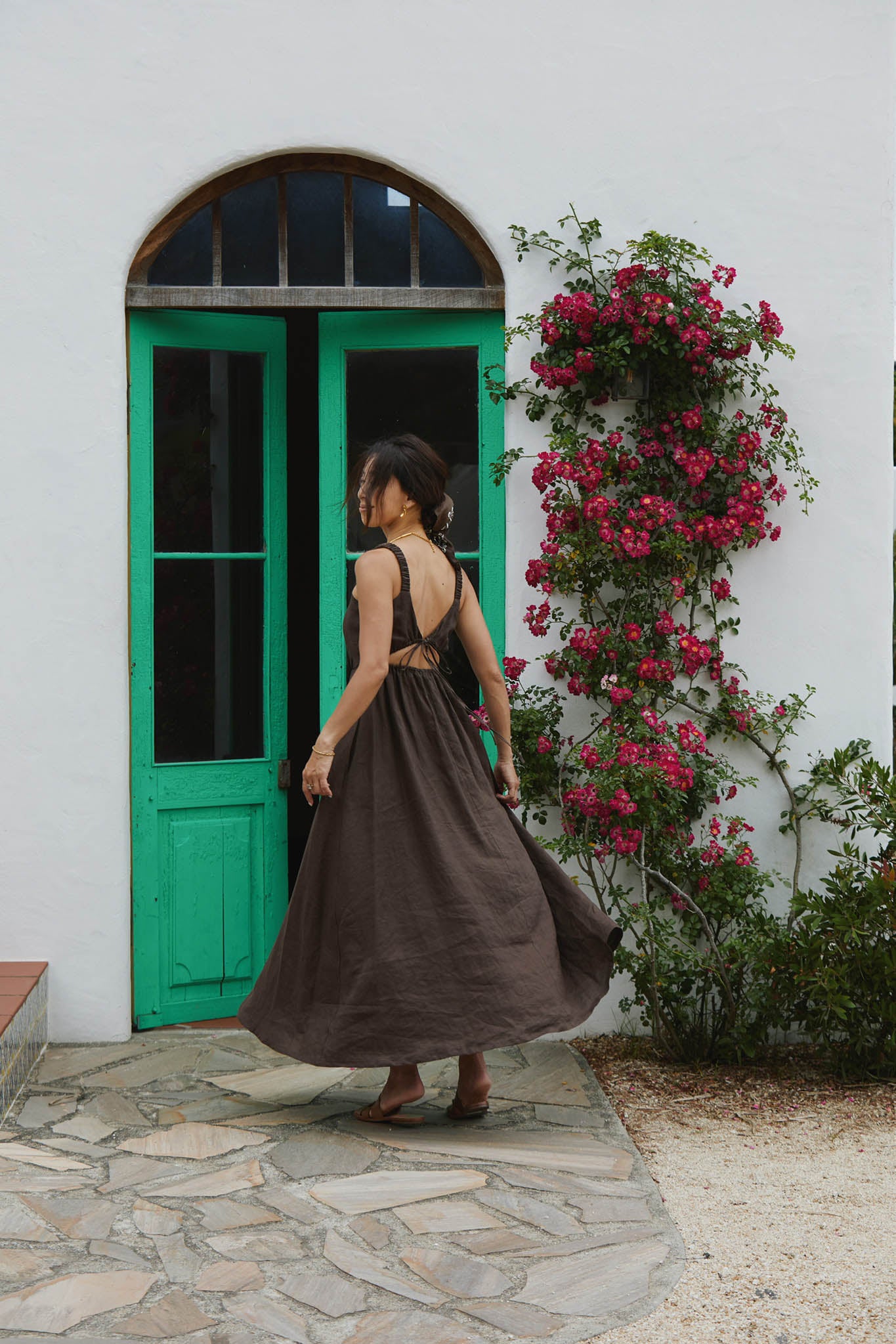 BARE BACK LINEN DRESS