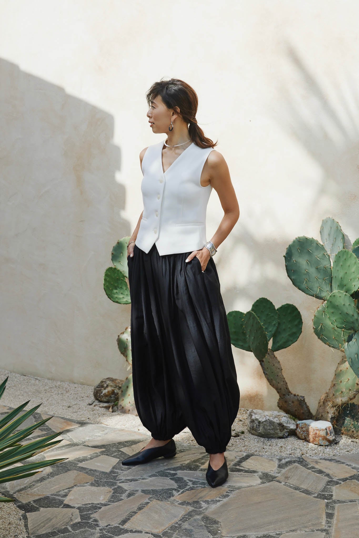 SILKY BALLOON PANTS