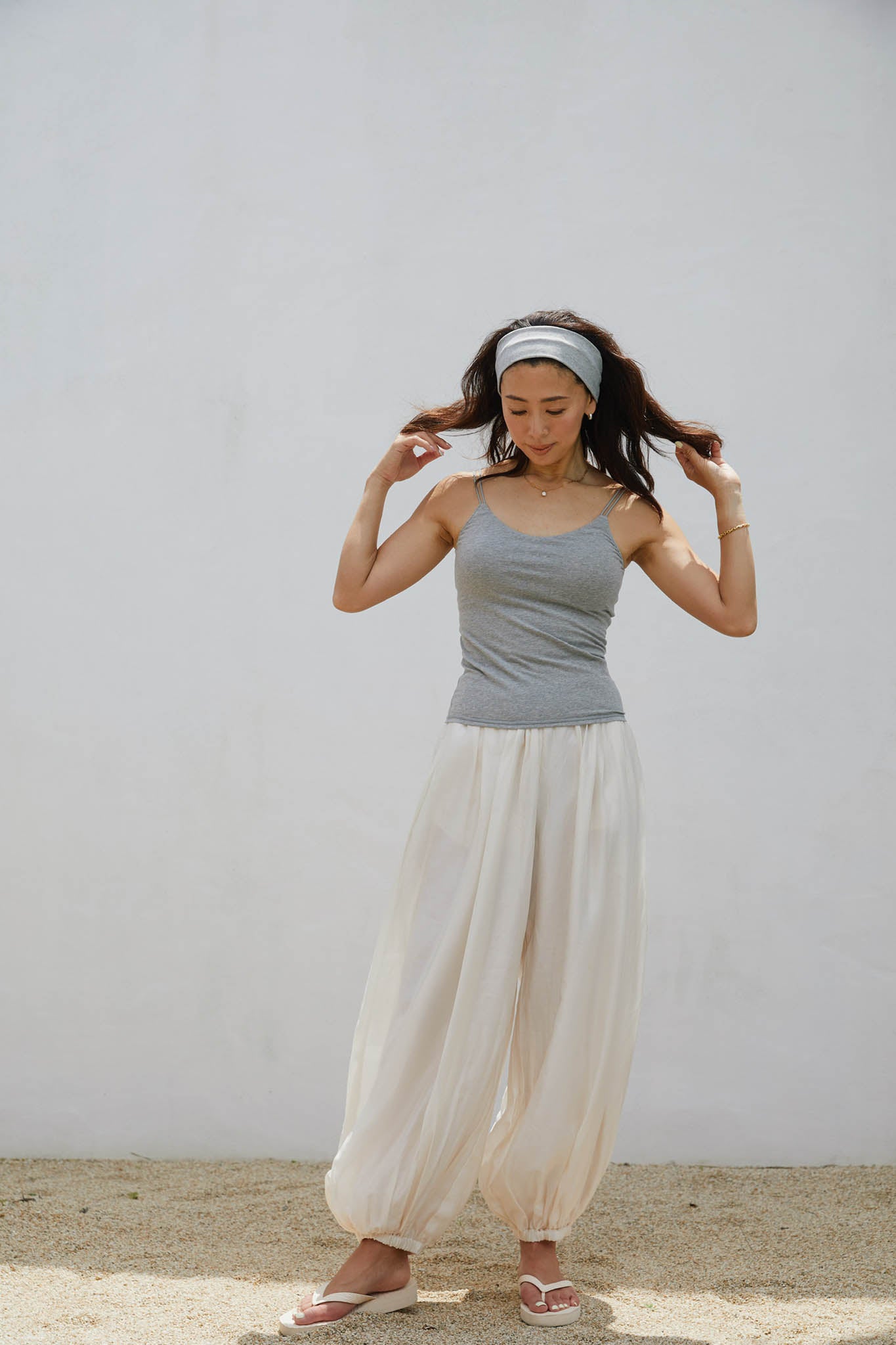 ESSENTIAL YOGA TOP
