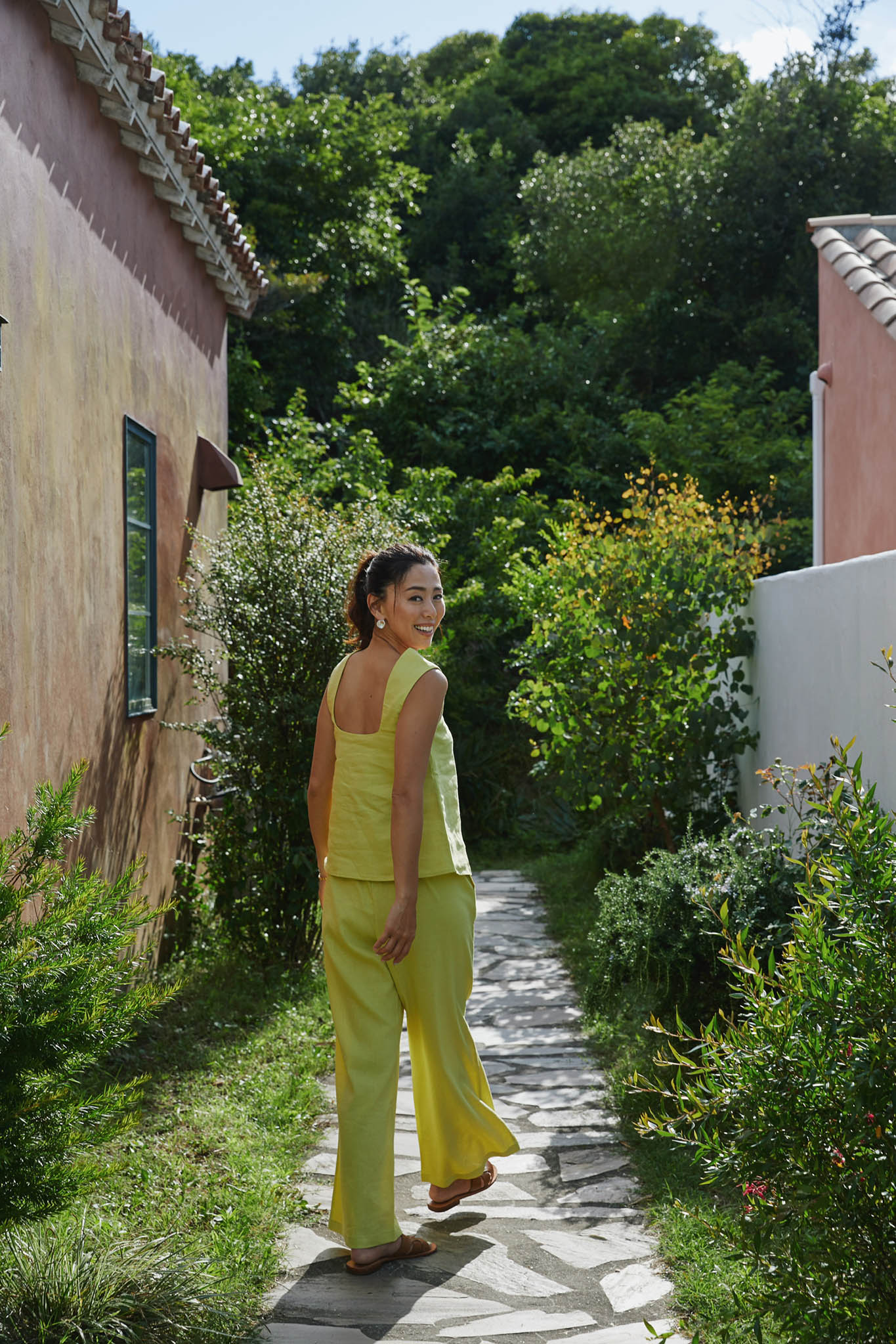 RELAXY LINEN PANTS
