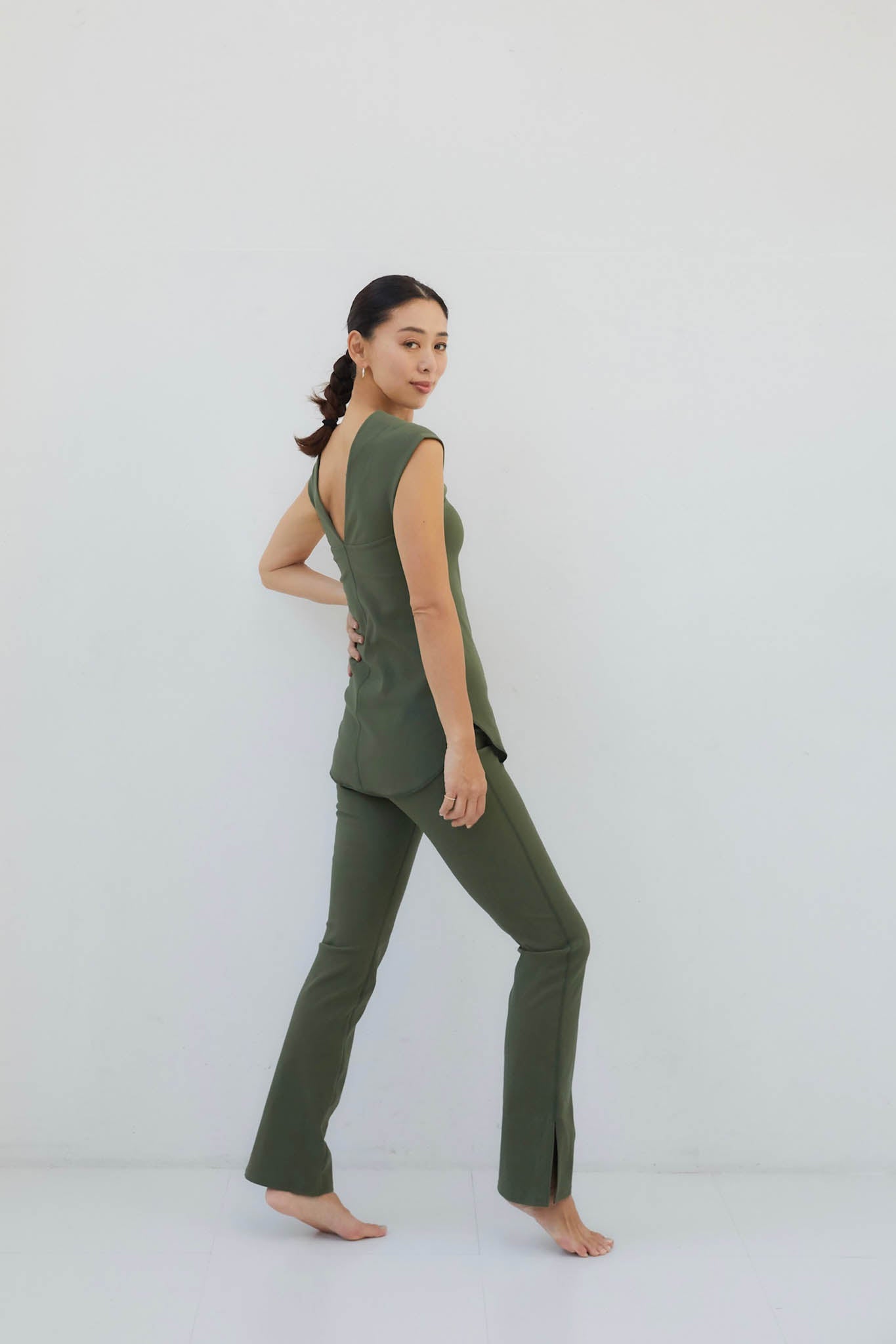 美脚RIB FLARE LEGGINGS SUPER HIGH RISE
